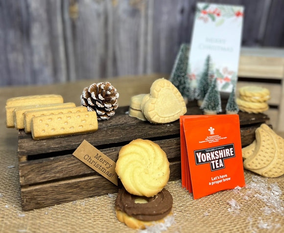 Tea & Biscuits Gift Set