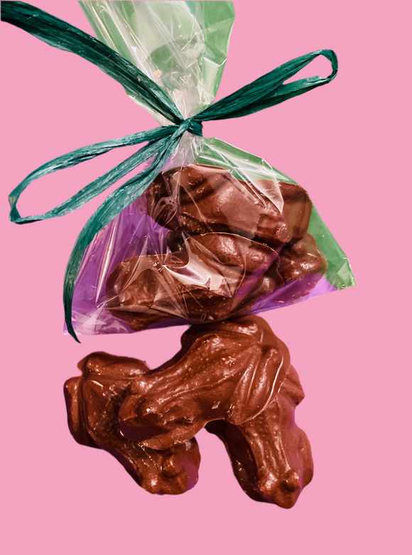 Halloween Spooky Chocolate Frogs